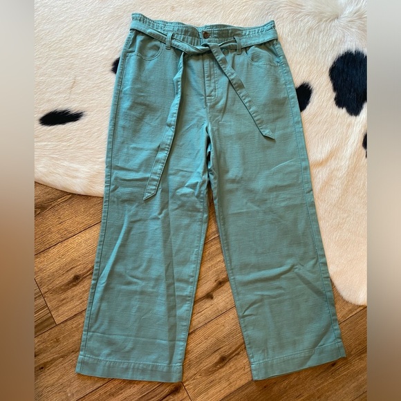 J.Crew Women's Green Cropped Ankle Pants with a Tie-Waist. - Picture 7 of 12